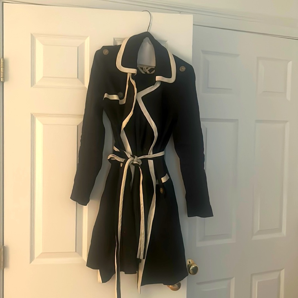 Milly Sz 8 Trench Coat